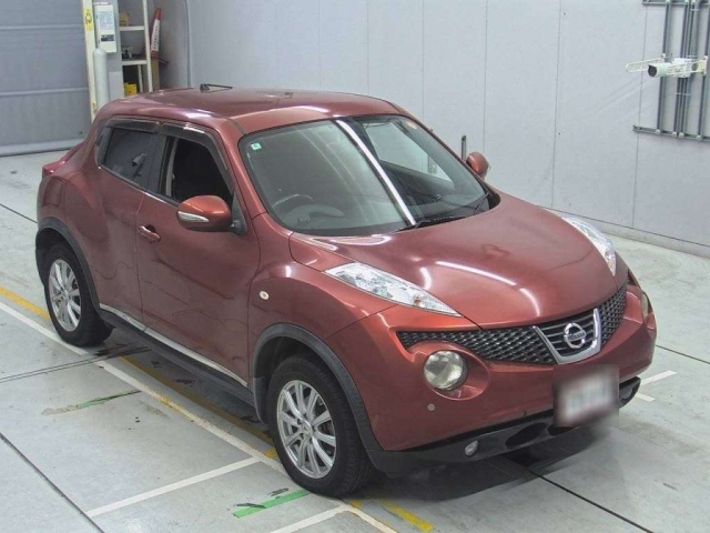 NISSAN JUKE 2012