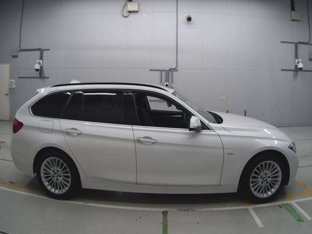 BMW 3 SERIES 2017