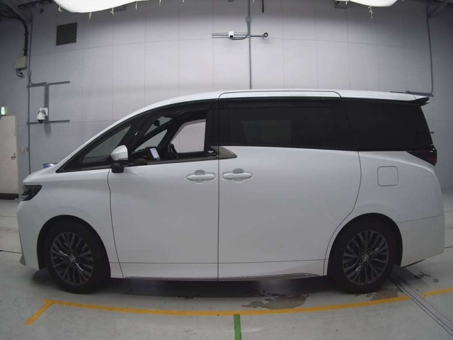 TOYOTA VELLFIRE 2023