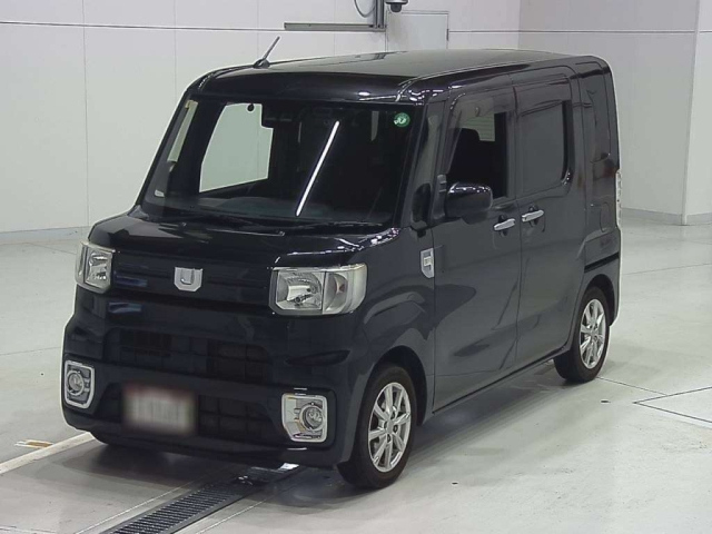 DAIHATSU WAKE 2018