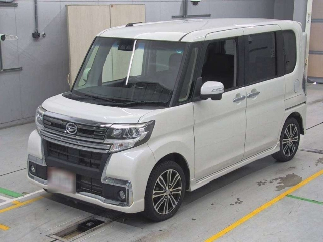 DAIHATSU TANTO 2017