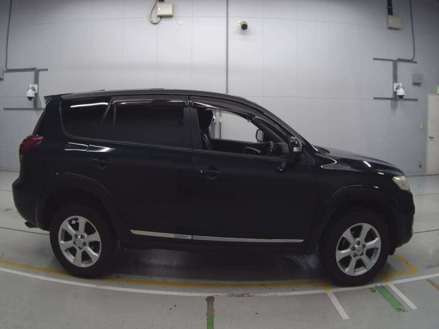 TOYOTA VANGUARD 2011