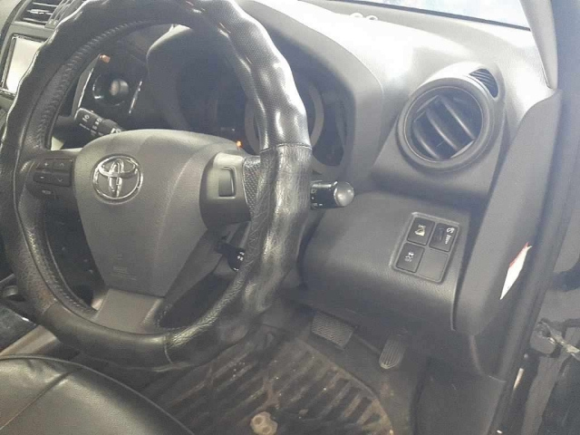 TOYOTA VANGUARD 2011