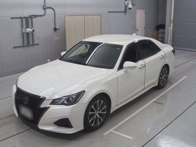 TOYOTA CROWN 2017