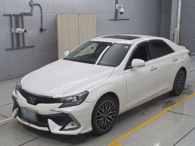 TOYOTA MARK X 2016