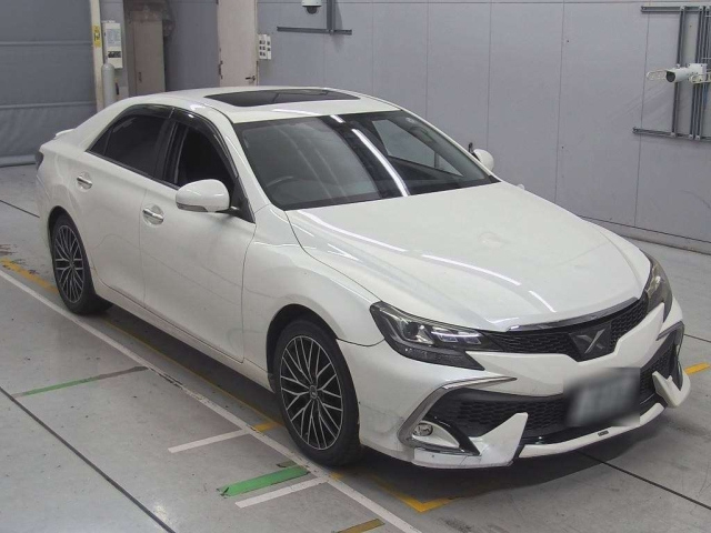 TOYOTA MARK X 2016