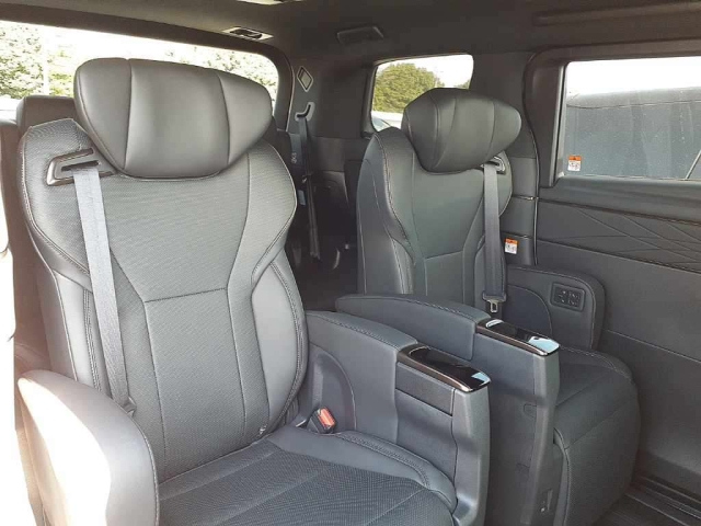 TOYOTA ALPHARD 2025