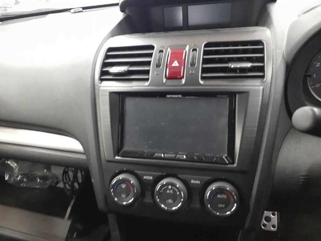 SUBARU XV 2012
