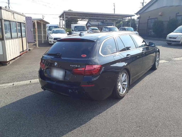 BMW 5 SERIES 2014