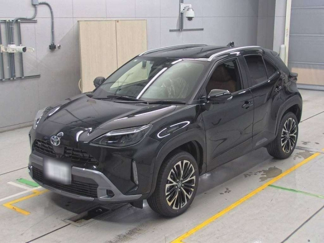 TOYOTA YARIS CROSS 2025