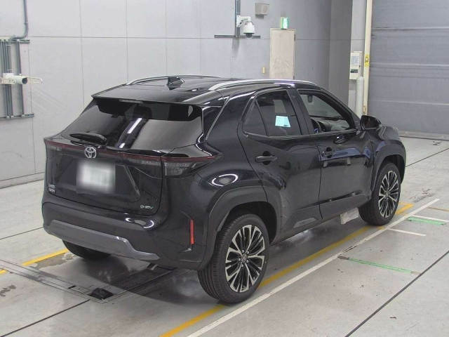 TOYOTA YARIS CROSS 2025