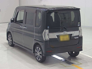 DAIHATSU TANTO 2016
