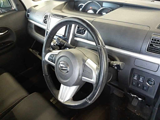 DAIHATSU TANTO 2016