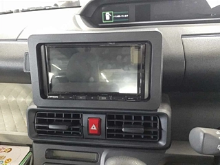 DAIHATSU TANTO 2022