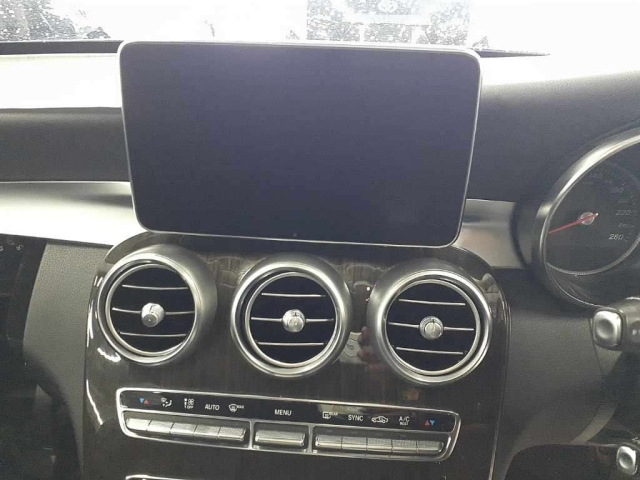 MERCEDES BENZ C CLASS 2017