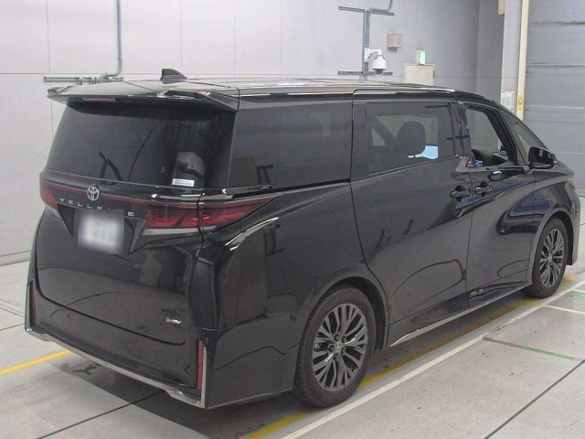 TOYOTA VELLFIRE 2024