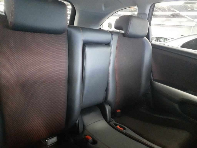 HONDA STREAM 2010