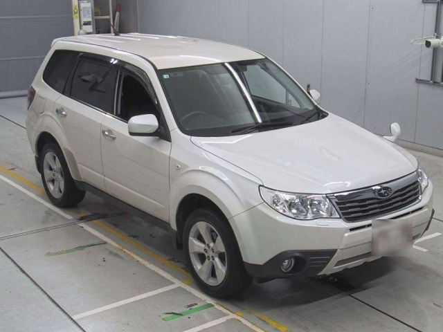 SUBARU FORESTER 2010