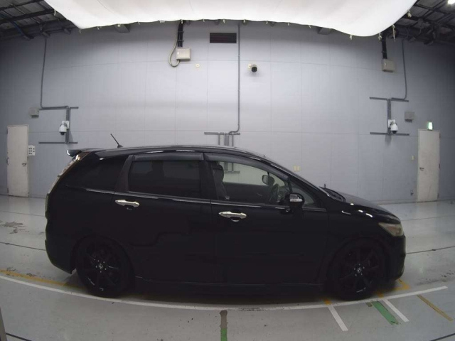 HONDA STREAM 2012