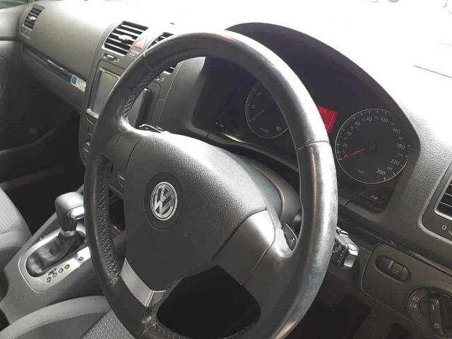 VOLKSWAGEN GOLF 2008