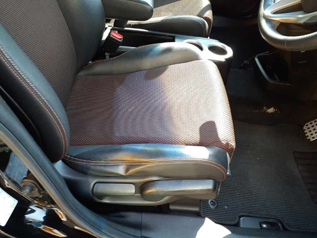 HONDA STREAM 2012