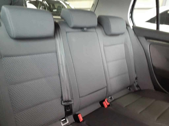 VOLKSWAGEN GOLF 2008
