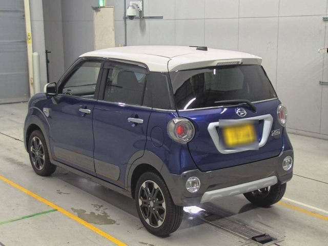 DAIHATSU CAST 2015