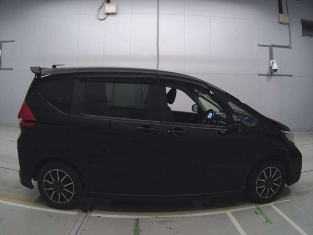 HONDA FREED 2018