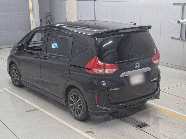 HONDA FREED 2018