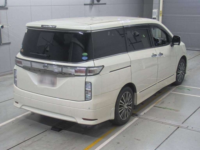 NISSAN ELGRAND 2014