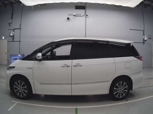 TOYOTA ESTIMA HYBRID 2017