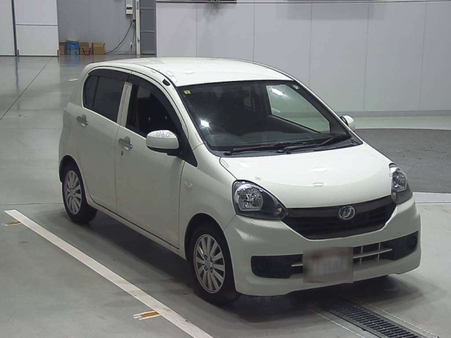 DAIHATSU MIRA E S 2016