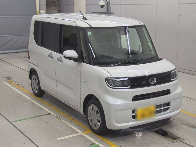 DAIHATSU TANTO 2024