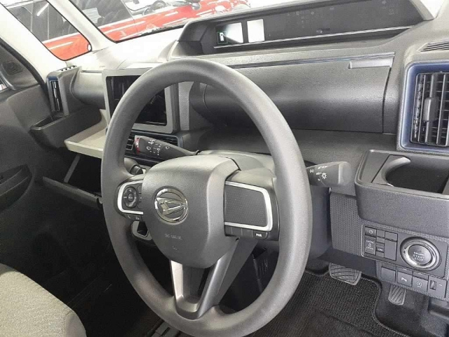 DAIHATSU TANTO 2024