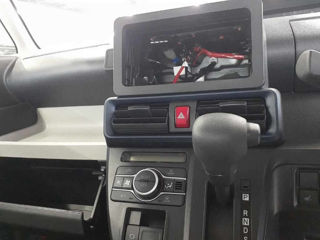 DAIHATSU TANTO 2024