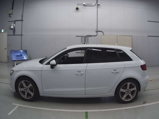 AUDI A3 2017