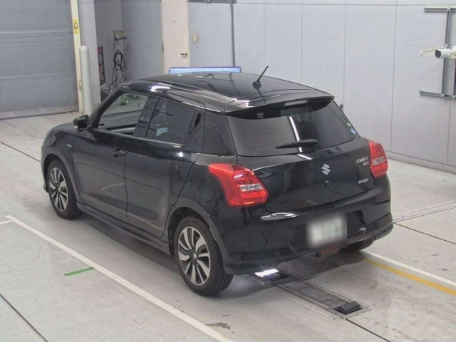 SUZUKI SWIFT 2017