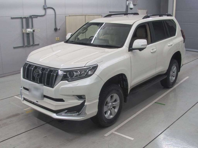 TOYOTA LAND CRUISER PRADO 2019