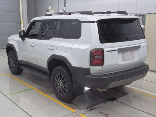 TOYOTA LAND CRUISER 2025