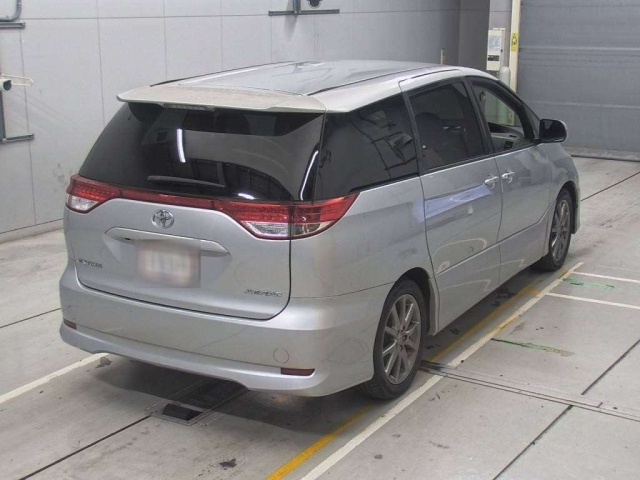 TOYOTA ESTIMA 2009