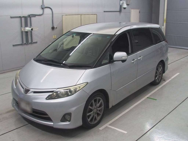 TOYOTA ESTIMA 2009
