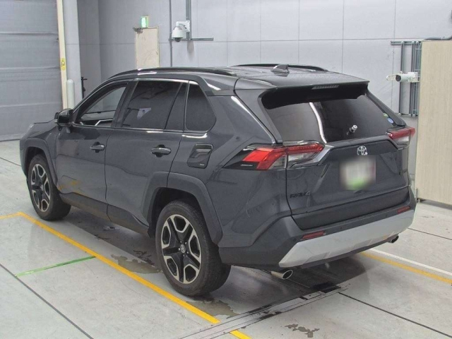 TOYOTA RAV4 2020