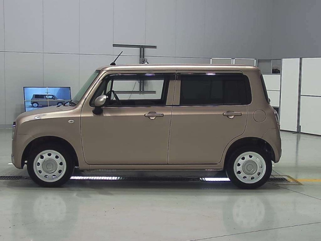 SUZUKI ALTO LAPIN 2014