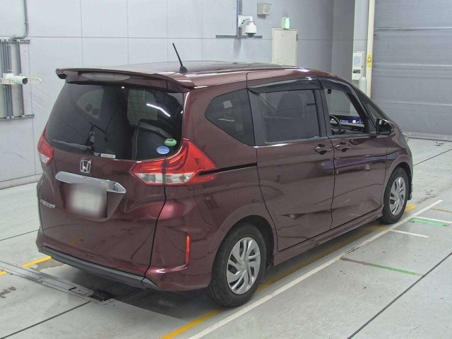 HONDA FREED 2016