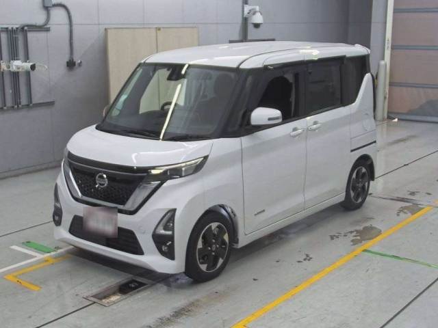 NISSAN ROOX 2020