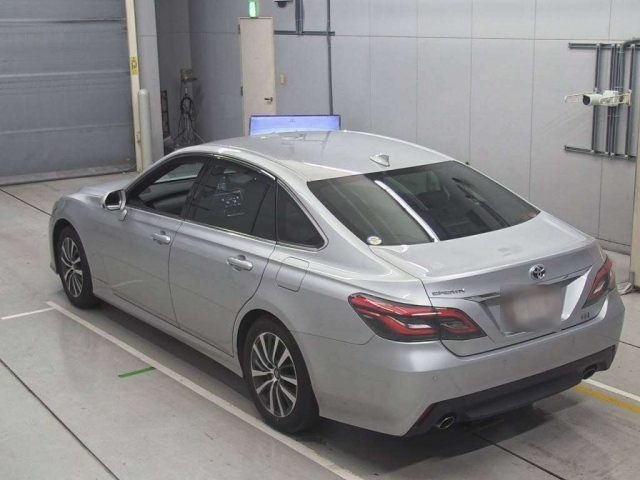 TOYOTA CROWN 2020