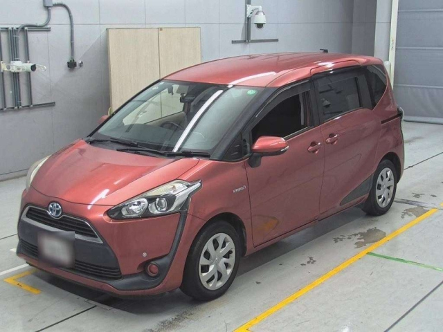 TOYOTA SIENTA 2016