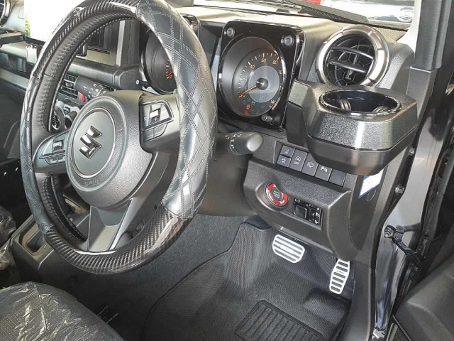 SUZUKI JIMNY 2024