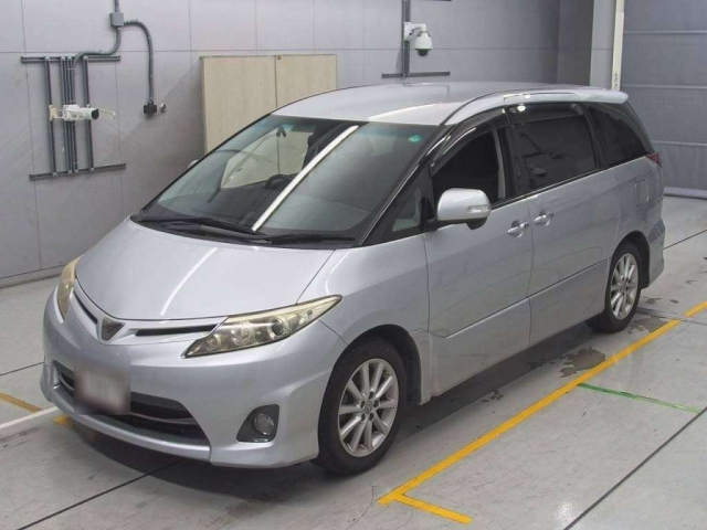 TOYOTA ESTIMA 2011