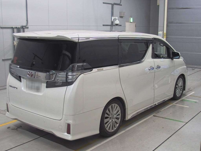 TOYOTA VELLFIRE 2015